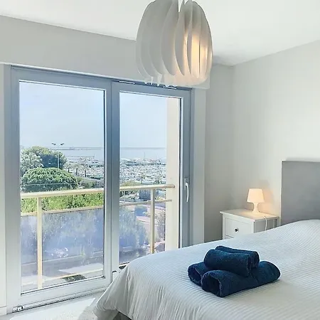 Horizon Bleu Vue Dernier Etage Clim